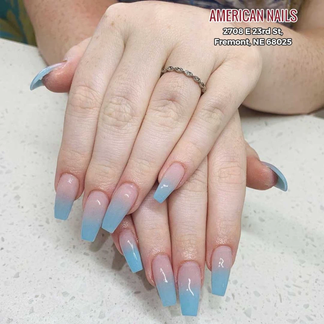Nail August